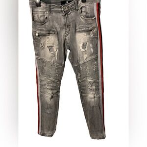 Focus Jeans distressed 34W X 32L light wash stretch